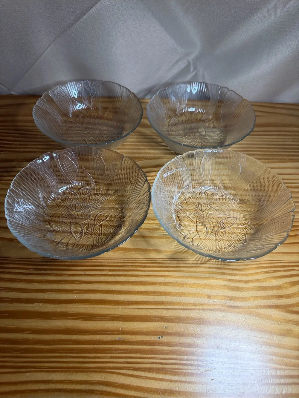 Vintage Arcoroc France Canterbury Crocus Glass 6” Salad Bowls Set of 4 MCM